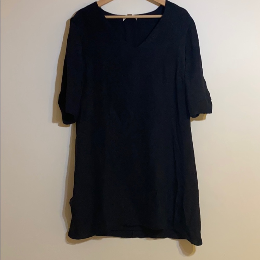 Amour Vert Black Dress